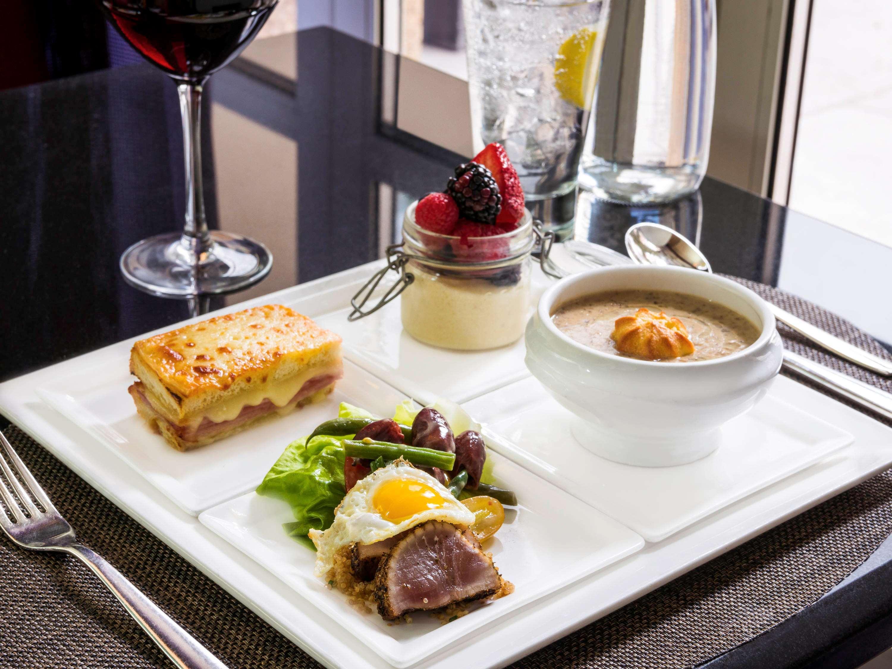 Sofitel Hotel 4*